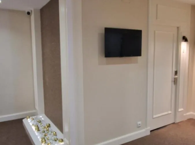Hotel Le Petit Palue- Barco Madrid